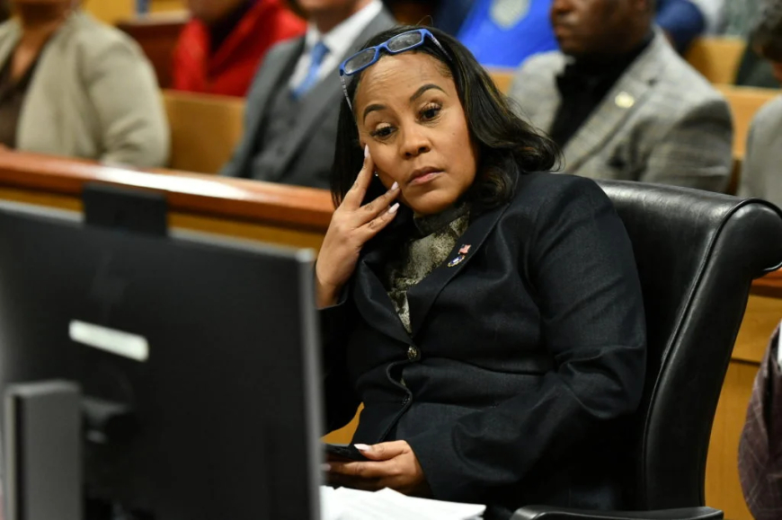 Fani Willis Loses Bid to Continue Prosecuting Trump Georgia Case in 4-3 Ruling